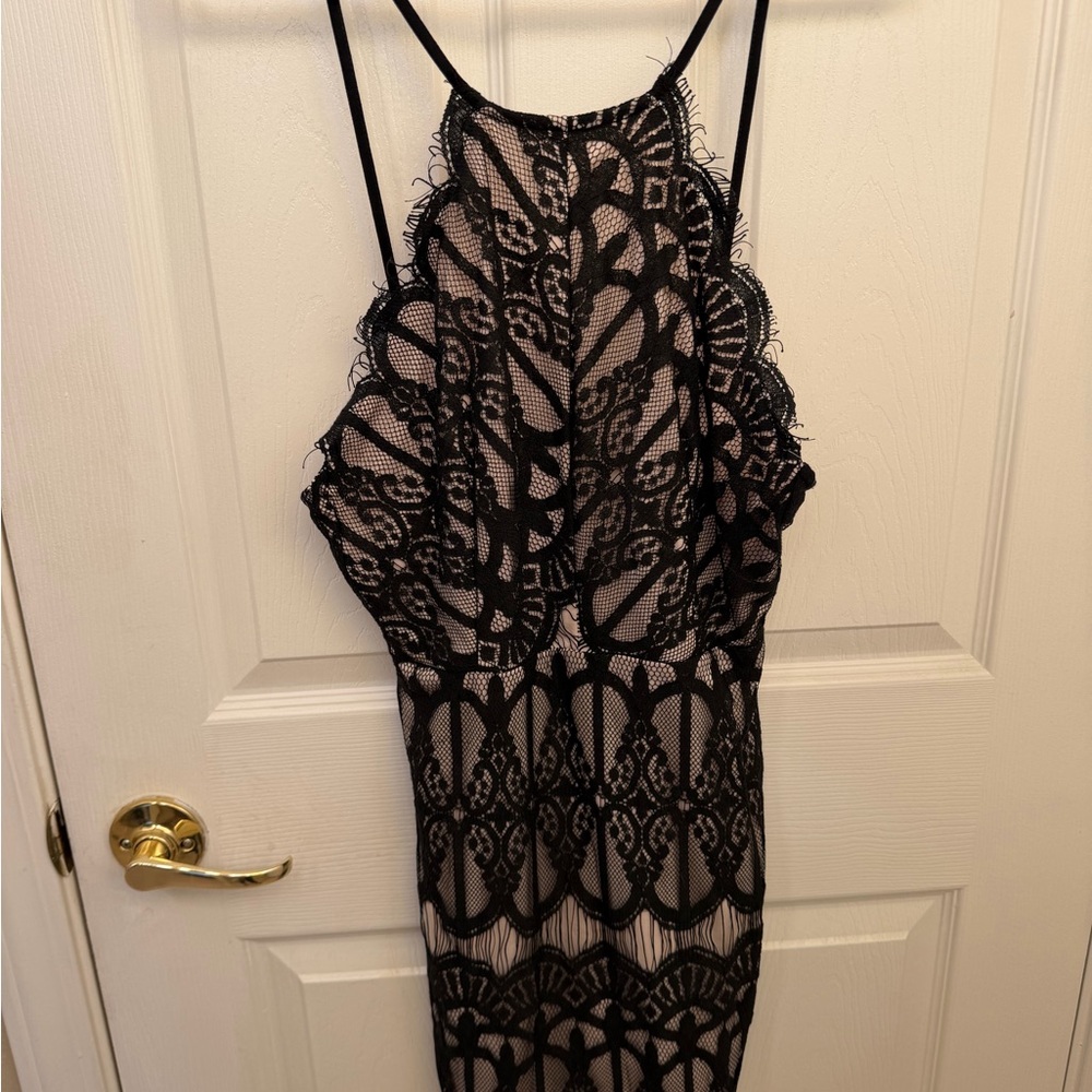 Elegant Black Lace Dress - like new